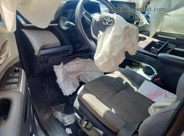 5TDKRKEC3MS028956 2021 TOYOTA SIENNA Синий Вид панели приборов