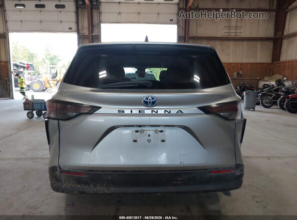 5TDKRKEC3PS165870 2023 TOYOTA SIENNA Silver 