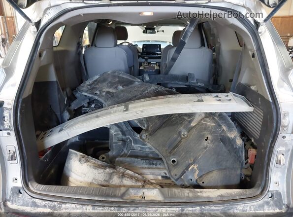 5TDKRKEC3PS165870 2023 TOYOTA SIENNA Silver Vista del cuadro de instrumentos