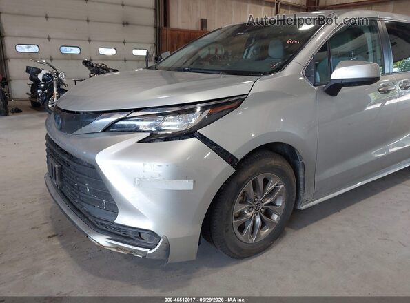 5TDKRKEC3PS165870 2023 TOYOTA SIENNA Silver 