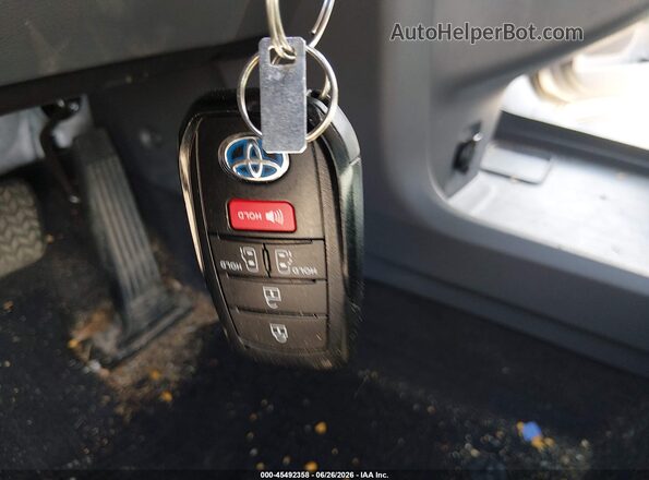 5TDKRKEC3PS172253 2023 TOYOTA SIENNA Серый Вид панели приборов