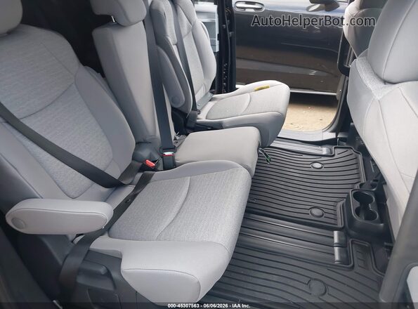 5TDKRKEC3TS322131 2026 TOYOTA SIENNA Black Vista de la etiqueta del VIN
