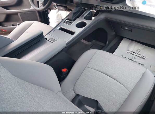 5TDKRKEC3TS322131 2026 TOYOTA SIENNA Black Vista interior delantera