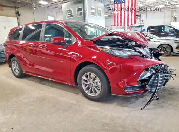 5TDKRKEC5SS277062 2025 TOYOTA SIENNA Burgundy Передня права чверть