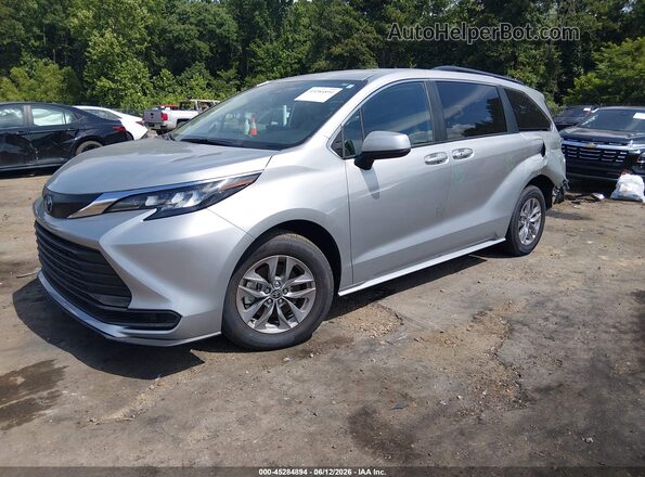 5TDKRKEC6SS274140 2025 TOYOTA SIENNA Silver Vista tres cuartos delantera izquierda