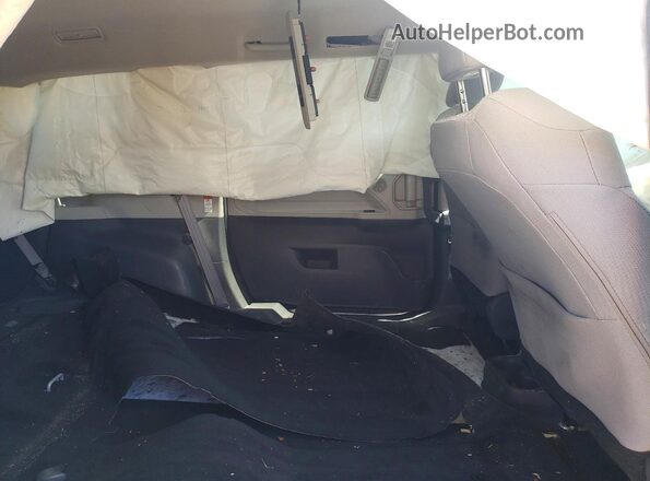 5TDKRKEC7MS047588 2021 TOYOTA SIENNA Silver Vista de los asientos traseros