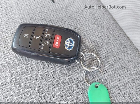 5TDKRKECXMS012351 2021 TOYOTA SIENNA Silver Առջևի վահանակի տեսք