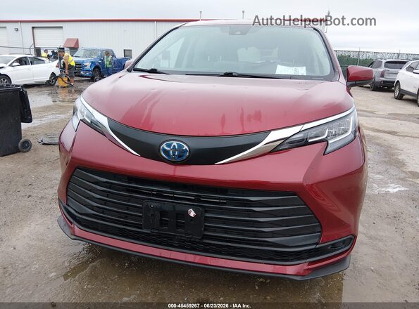 5TDKRKECXMS043146 2021 TOYOTA SIENNA Red Vista del cuadro de instrumentos