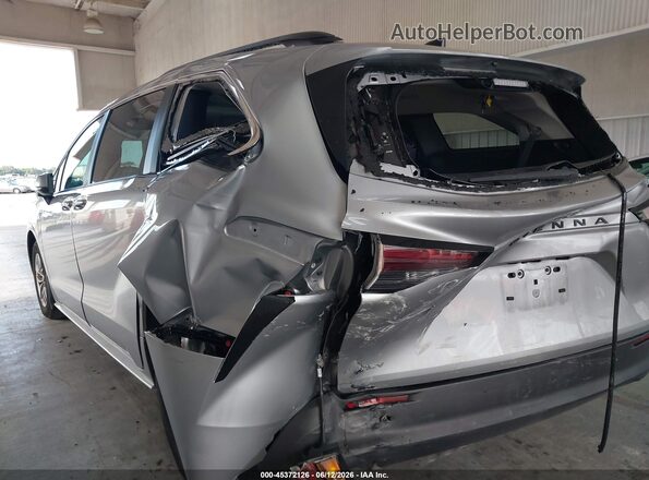 5TDKRKECXSS260144 2025 TOYOTA SIENNA Silver Вид спереду