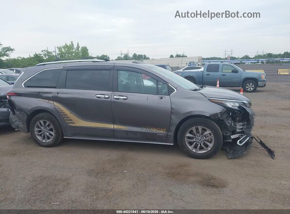 5TDKSKFC0MS008182 2021 TOYOTA SIENNA Gray Вид задньої частини салону