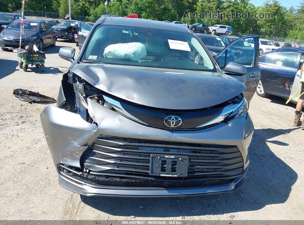 5TDKSKFC3TS247143 2026 TOYOTA SIENNA Gray Vista frontal