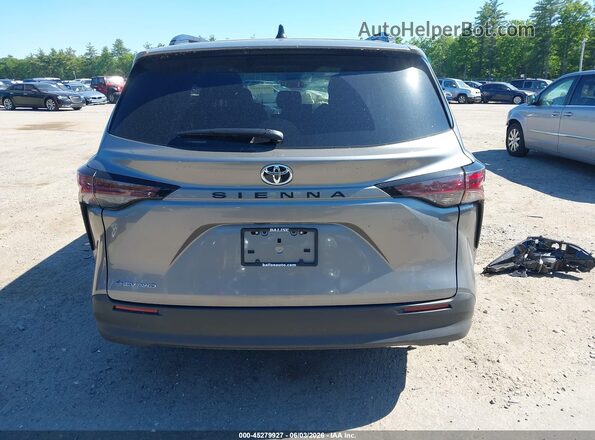 5TDKSKFC3TS247143 2026 TOYOTA SIENNA Gray 