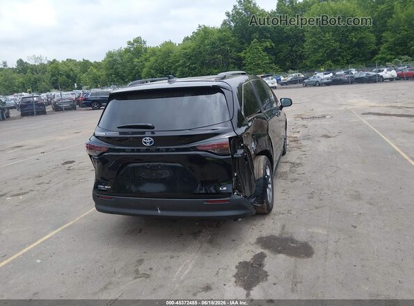 5TDKSKFC4SS210682 2025 TOYOTA SIENNA Black 