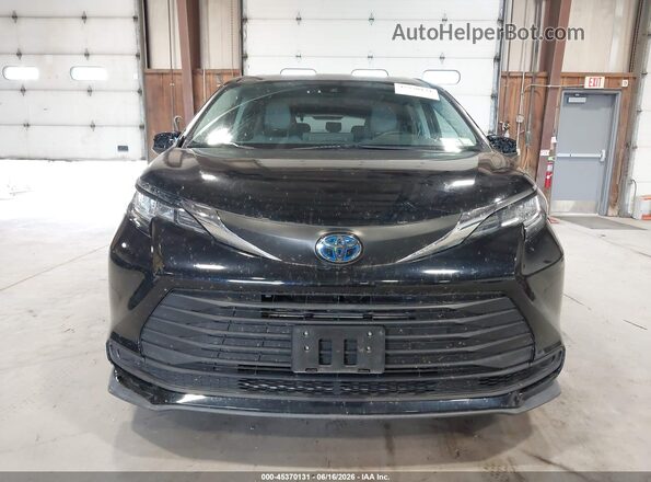 5TDKSKFCXMS032537 2021 TOYOTA SIENNA Black Սալոնի հետևի տեսք
