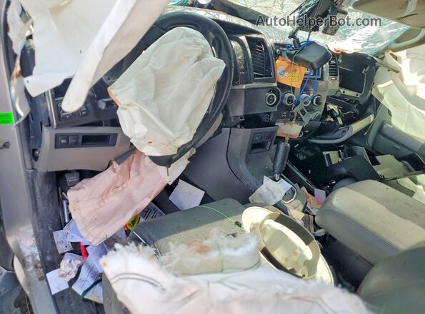 5TDKY5G11JS070313 2018 TOYOTA SEQUOIA Silver Вид панелі приладів