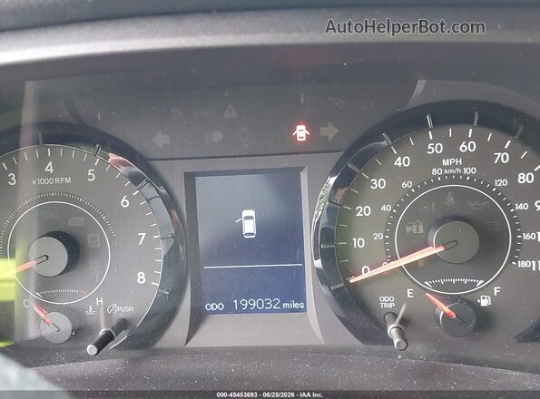 5TDKZ3DC0HS784452 2017 TOYOTA SIENNA Silver 