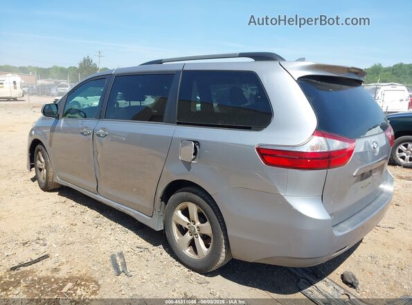 5TDKZ3DC0JS922139 2018 TOYOTA SIENNA Silver Tył lewy