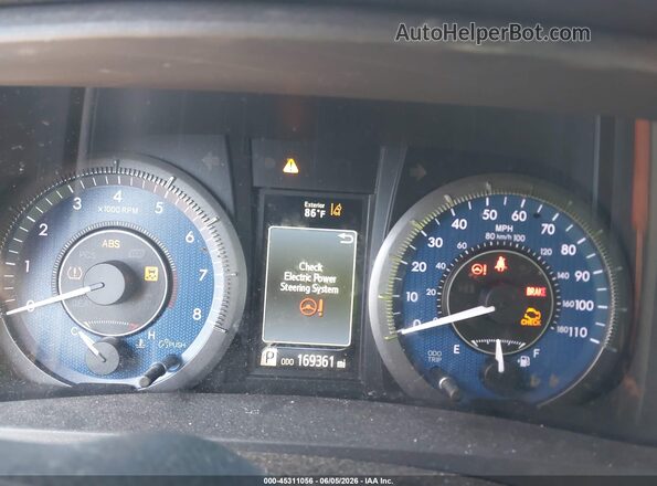 5TDKZ3DC0JS922139 2018 TOYOTA SIENNA Silver Widok tylnych siedzeń