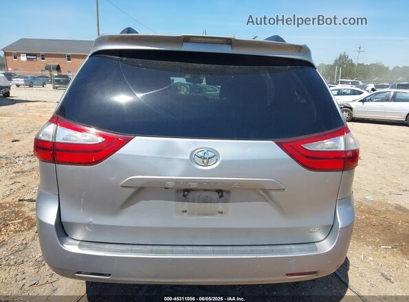 5TDKZ3DC0JS922139 2018 TOYOTA SIENNA Silver 