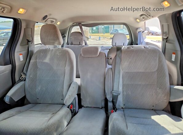 5TDKZ3DC1LS033658 2020 TOYOTA SIENNA Red Вид задніх сидінь