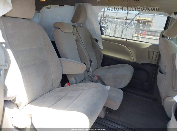 5TDKZ3DC2HS841184 2017 TOYOTA SIENNA Gray VIN sticker view
