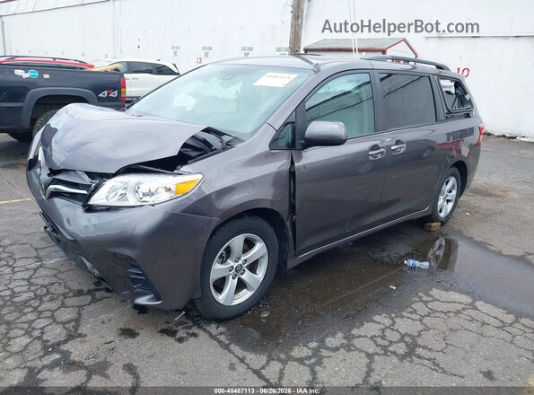 5TDKZ3DC2KS987138 2019 TOYOTA SIENNA Gray Przód lewy