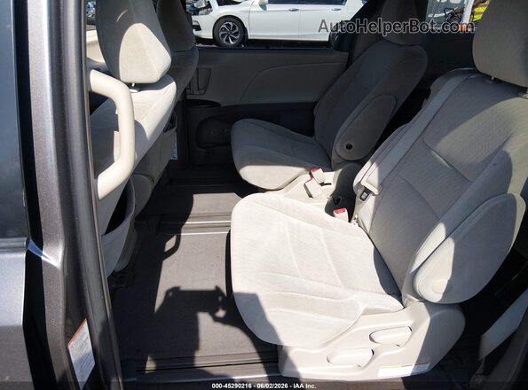 5TDKZ3DC3HS778239 2017 TOYOTA SIENNA Gray VIN sticker view