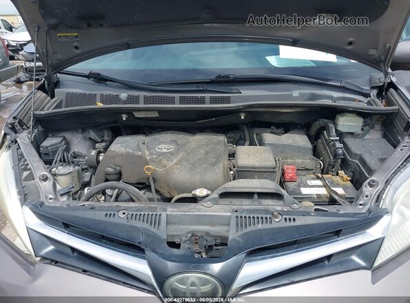 5TDKZ3DC3LS023228 2020 TOYOTA SIENNA Gray Rear view