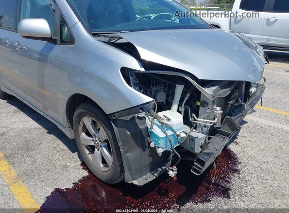 5TDKZ3DC4LS022895 2020 TOYOTA SIENNA Silver 