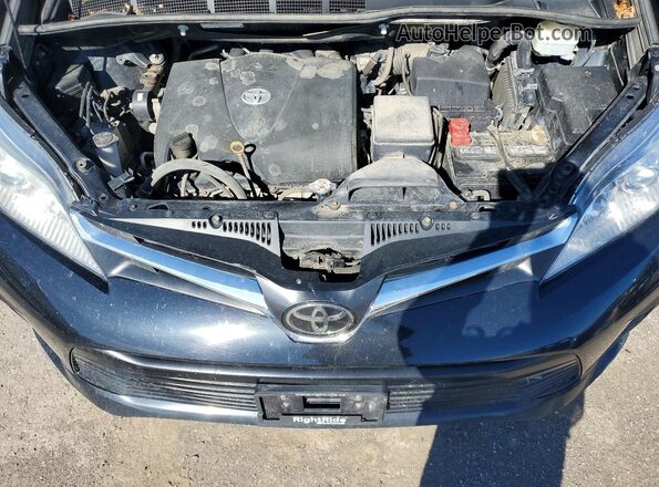 5TDKZ3DC4LS047165 2020 TOYOTA SIENNA Black Вид задньої частини салону
