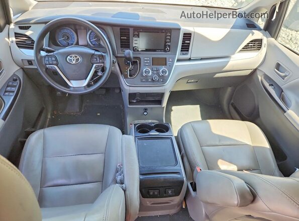 5TDKZ3DC4LS070803 2020 TOYOTA SIENNA White Widok deski rozdzielczej