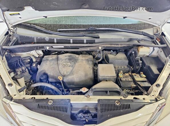 5TDKZ3DC5HS802993 2017 TOYOTA SIENNA Белый 