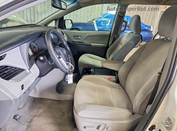 5TDKZ3DC5HS802993 2017 TOYOTA SIENNA Белый 