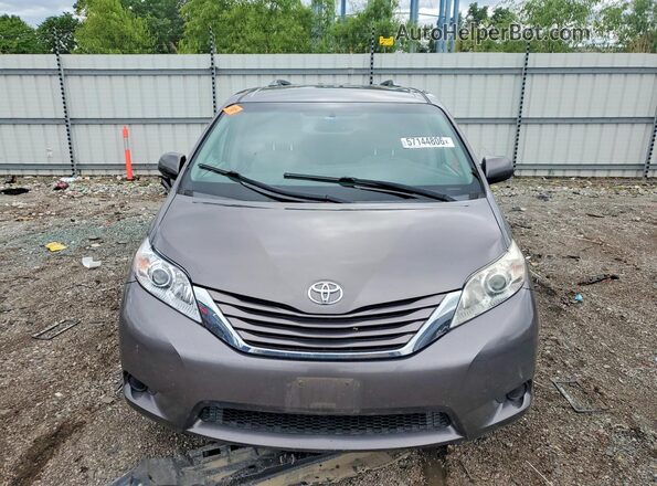 5TDKZ3DC5HS817378 2017 TOYOTA SIENNA Gray Vista frontal