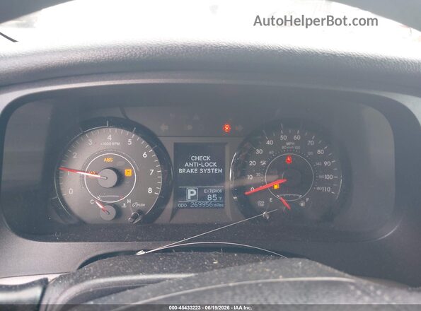 5TDKZ3DC5HS827649 2017 TOYOTA SIENNA White Вид задніх сидінь
