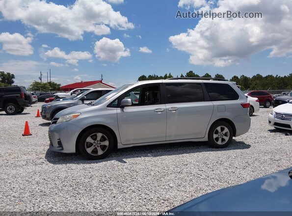 5TDKZ3DC5LS038457 2020 TOYOTA SIENNA Silver 360 interior view