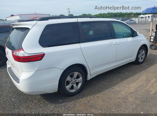 5TDKZ3DC6HS836439 2017 TOYOTA SIENNA White Rear right