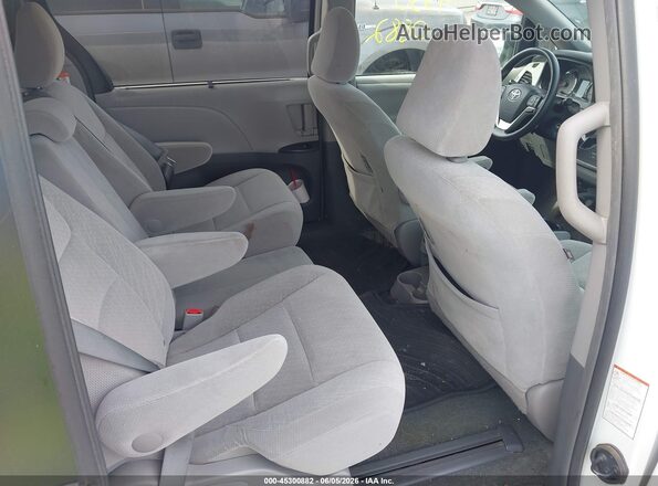 5TDKZ3DC6HS836439 2017 TOYOTA SIENNA White VIN sticker view