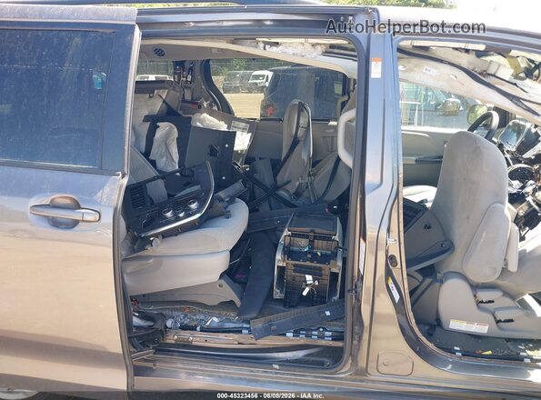 5TDKZ3DC6JS921285 2018 TOYOTA SIENNA Gray Вид наклейки з VIN-кодом