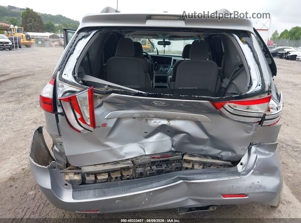 5TDKZ3DC8HS771707 2017 TOYOTA SIENNA Silver Vista frontal