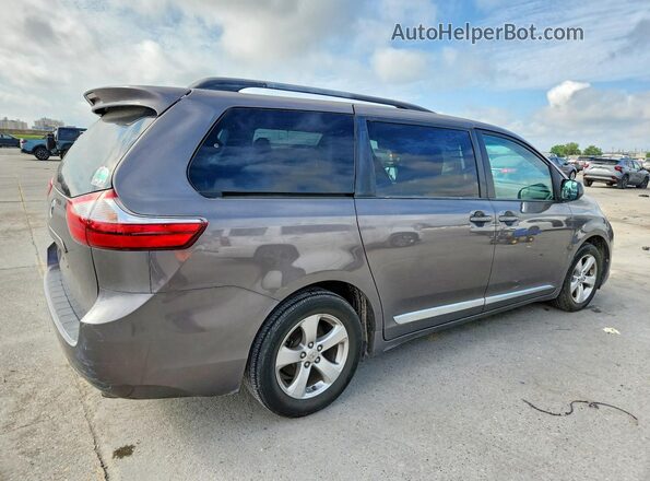 5TDKZ3DC8HS841903 2017 TOYOTA SIENNA Gray უკანა მარჯვენა