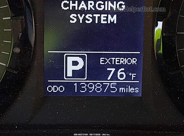 5TDKZ3DC8HS844820 2017 TOYOTA SIENNA Серебряный 