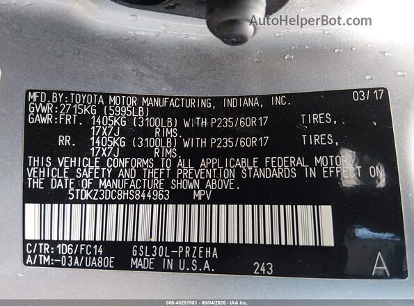 5TDKZ3DC8HS844963 2017 TOYOTA SIENNA Blue Vista del compartimento del motor
