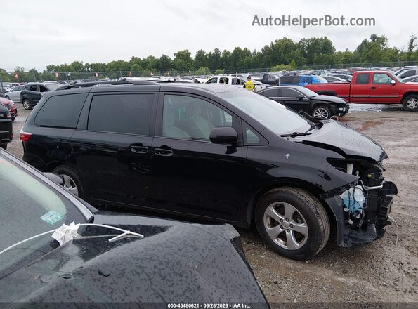 5TDKZ3DC9HS820316 2017 TOYOTA SIENNA Black სალონის 360-გრადუსიანი ხედი
