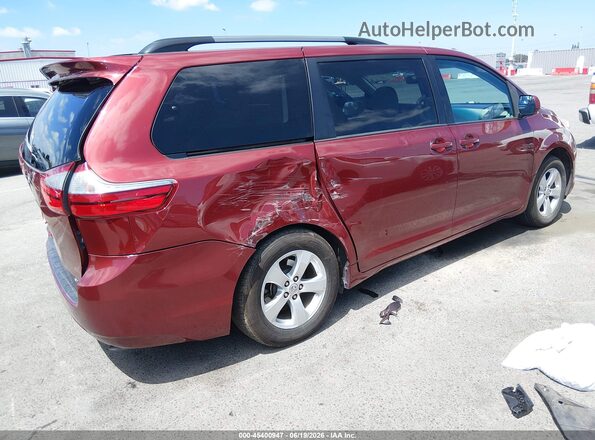 5TDKZ3DC9HS880533 2017 TOYOTA SIENNA Бордовый Задняя правая четверть