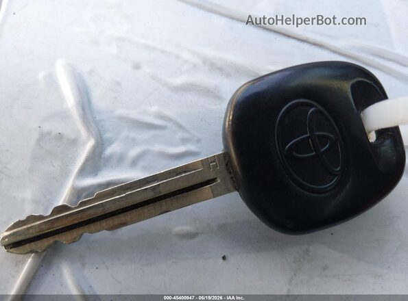 5TDKZ3DC9HS880533 2017 TOYOTA SIENNA Бордовый Вид панели приборов