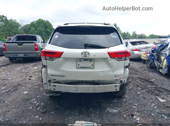 5TDKZRFH0JS539085 2018 TOYOTA HIGHLANDER White 