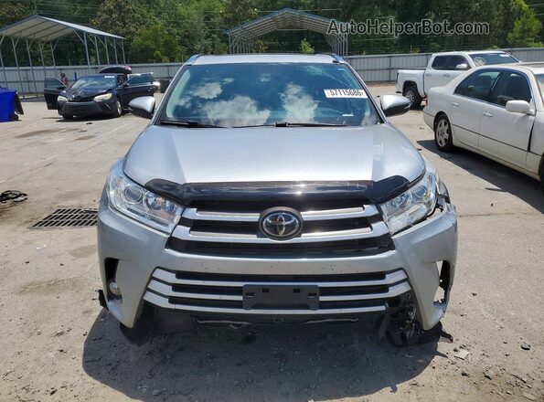 5TDKZRFH1JS260809 2018 TOYOTA HIGHLANDER Silver 