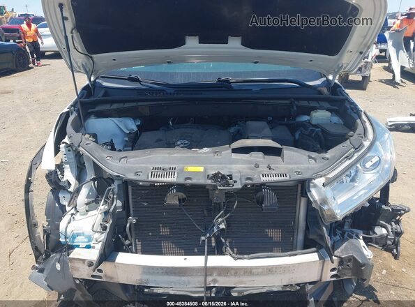 5TDKZRFH2JS536382 2018 TOYOTA HIGHLANDER White Rear view