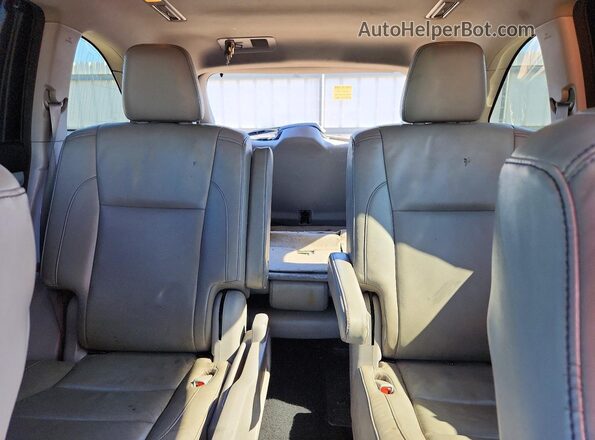 5TDKZRFH3HS514109 2017 TOYOTA HIGHLANDER Silver 